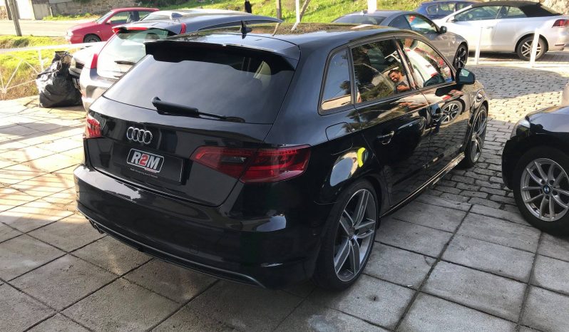 Audi A3 SportBack S-Line completo