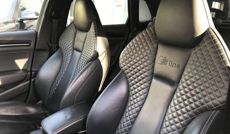 Audi A3 SportBack S-Line completo