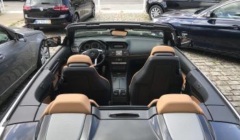 Mercedes-Benz E220 AMG Cabrio completo